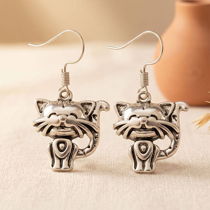 Women's Copper Retro Cat Earrings, Anti-Allergy & Fun
